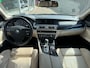 BMW 5-Serie 523i High Executive | 3e eigenaar | Automaat | Leder crème bekleding | Airco | Cruise control | Navigatie | APK tot 10-03-2026 | NAP |