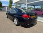 BMW 5-Serie 523i High Executive | 3e eigenaar | Automaat | Leder crème bekleding | Airco | Cruise control | Navigatie | APK tot 10-03-2026 | NAP |