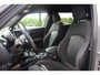 MINI Clubman Mini 2.0 Cooper S Chili Serious Business / Leder / 19'' / Navigatie / Keyless / Getint glas / Parkeerhulp V+A / Stoelverwarming / DAB / Cruise Control