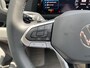 Volkswagen Crafter 35 2.0 TDI L3H3 Highline 140 Pk Automaat | Trekhaakvoorbereiding | App-Connect | 3 Zits