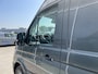 Volkswagen Crafter 35 2.0 TDI L3H3 Highline 140 Pk Automaat | Trekhaakvoorbereiding | App-Connect | 3 Zits