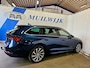 Skoda Octavia Combi 1.0 e-TSI Business Edition Plus / Trekhaak / Pano / NL Aut
