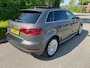 Audi A3 Sportback 1.4 e-tron PHEV Attraction Pro Line plus Pano dak