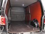 Volkswagen Transporter 2.0 TDI L2H1 30 | Airco | Trekhaak | Imperiaal | Radio | Bluetooth |