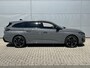 Peugeot e-308 SW GT EV 54 kWh | 360 Camera | Keyless entry | Verwarmde voorruit | Adaptieve Cruise-Control | Navigatie | Apple Carplay/Android Auto