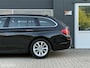 BMW 5-Serie Touring 520d Luxury Edition Panoramadak Sportstoelen Super mooie auto