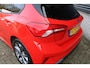 Ford Focus 125pk ST Line Business I Adaptive Cruise Control I Camera Achter I Climate Control I Navigatie I Apple Carplay/Android Auto
