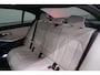 BMW 3-Serie 330e Schuifdak | M-Performance | Individual | Harman Kardon