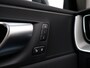 Volvo XC60 T6 PLUG-IN HYBRID LONG RANGE PLUS BRIGHT SCHUIFDAK ACC BLIS LEDE
