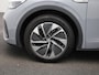 Volkswagen ID.5 Pro 77 kWh | NAVIGATIE | STOELVERWARMING | STUURWIEL VERWARMING | ACHTERUITRIJCAMERA | APPLE CARPLAY / ANDROID AUTO | WEGKLAPBARE TREKHAAK | ADAPTIVE CRUISE CONTROL | LANE ASSIST | LED KOPLAMPEN |