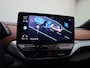 Volkswagen ID.5 Pro 77 kWh | NAVIGATIE | STOELVERWARMING | STUURWIEL VERWARMING | ACHTERUITRIJCAMERA | APPLE CARPLAY / ANDROID AUTO | WEGKLAPBARE TREKHAAK | ADAPTIVE CRUISE CONTROL | LANE ASSIST | LED KOPLAMPEN |
