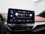 Volkswagen ID.5 Pro 77 kWh | NAVIGATIE | STOELVERWARMING | STUURWIEL VERWARMING | ACHTERUITRIJCAMERA | APPLE CARPLAY / ANDROID AUTO | WEGKLAPBARE TREKHAAK | ADAPTIVE CRUISE CONTROL | LANE ASSIST | LED KOPLAMPEN |