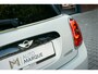 MINI Cooper 3-Deurs Aut. | Chili Business | Sportstoelen | 17" LM Velgen | LED | Climate Control | Cruise Control | Dealeronderhouden |