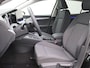 Volkswagen Golf 1.5 eHybrid Life Edition 204PK DSG Adaptieve Cruise Controle, Navi via Apple Carplay/Android Auto, Achteruitrijcamera, Stoel-Stuurverwarming, Keyless, 17" LM Velgen