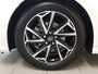 Toyota Yaris 1.5 Hybrid Dynamic | LM velgen | Apple Carplay | Adaptive Cruise |