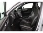Volvo XC40 1.5 T3 R-Design | Stoel & stuurverwarming | Trekhaak | Camera | Navigatie | Achterbankverwarming | Leder/Alcantara | Full LED