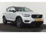 Volvo XC40 1.5 T3 R-Design | Stoel & stuurverwarming | Trekhaak | Camera | Navigatie | Achterbankverwarming | Leder/Alcantara | Full LED