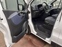 Opel Vivaro 1.6 CDTI L2H1 126pk Airco Cruise controle Trekhaak 2000kg Schuifdeur Parkeerhulp achter Kastinrichting Imperiaal Bluetooth telefoon voorbereiding Schuifdeur 3-Persoons 1e eigenaar Euro 6