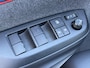 Toyota Yaris 1.5 Hybrid Executive | Panoramadak | JBL audio | Parkeersensoren | 17 inch glanzend zwarte velgen |