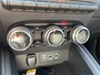 Renault Clio 1.3 TCe Intens AUTOMAAT / APPLE CARPLAY & ANDROID AUTO / PARKEERSENSOREN / PARKEERCAMERA / CLIMATE CONTROL / BLUETOOTH / CRUISE CONTROL / DEALER ONDERHOUDEN!