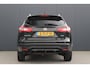 Nissan Qashqai 1.5 dCi Connect Edition | Trekhaak | Panorama dak | Parkeersensoren V/A | Cruise control | Navigatie | 360° camera | DAB | Lichtmetalen velgen 18"