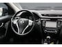 Nissan Qashqai 1.5 dCi Connect Edition | Trekhaak | Panorama dak | Parkeersensoren V/A | Cruise control | Navigatie | 360° camera | DAB | Lichtmetalen velgen 18"