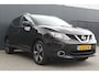 Nissan Qashqai 1.5 dCi Connect Edition | Trekhaak | Panorama dak | Parkeersensoren V/A | Cruise control | Navigatie | 360° camera | DAB | Lichtmetalen velgen 18"