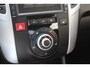 Kia Venga 1.4 CVVT Seven Airco/Cruise control/Navigatie/Achteruitrijcamera/Trekhaak/Multifunctioneel stuurwiel/Spraakbediening/Bluetooth/Elektrische ramen/Elektrisch verstelbare spiegels.