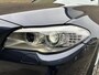 BMW 5-Serie 528i High Executive Automaat | Lederen bekleding | Bi-Xenon | Navigatie | Elektrische stoelen met memory | 20 inch lichtmetalen velgen | Elektrische trekhaak | PDC voor+achter | Keurig onderhouden!