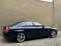 BMW 5-Serie 528i High Executive Automaat | Lederen bekleding | Bi-Xenon | Navigatie | Elektrische stoelen met memory | 20 inch lichtmetalen velgen | Elektrische trekhaak | PDC voor+achter | Keurig onderhouden!