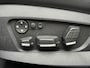 BMW 5-Serie 528i High Executive Automaat | Lederen bekleding | Bi-Xenon | Navigatie | Elektrische stoelen met memory | 20 inch lichtmetalen velgen | Elektrische trekhaak | PDC voor+achter | Keurig onderhouden!