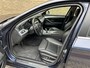 BMW 5-Serie 528i High Executive Automaat | Lederen bekleding | Bi-Xenon | Navigatie | Elektrische stoelen met memory | 20 inch lichtmetalen velgen | Elektrische trekhaak | PDC voor+achter | Keurig onderhouden!