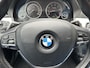 BMW 5-Serie 528i High Executive Automaat | Lederen bekleding | Bi-Xenon | Navigatie | Elektrische stoelen met memory | 20 inch lichtmetalen velgen | Elektrische trekhaak | PDC voor+achter | Keurig onderhouden!