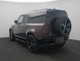 Land Rover Defender 110 2.0 P300e 110 Sedona Edition | Elektrische trekhaak | Urban achterspoiler | Spatlappen | Cold Climate Pack | Sedona Red Pack