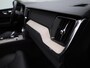 Volvo XC60 2.0 T6 Plug-in hybrid AWD Inscription | Climate Control | Camera | Lederen Bekleding | Lichtmetalen Velgen |