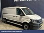 Volkswagen Crafter 2.0 TDI 140 pk L3H2 L2H1 Euro6 Airco | Camera | Navigatie | 3000kg Trekhaak | Imperiaal Apple Carplay, Android Auto, Parkeersensoren, Bijrijdersbank