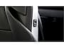 BMW M4 4-serie Cabrio Competition 353kW/480pk DCT7 NL-AUTO! HEAD-UP + CLIMA + CRUISE + VOLLEDIG AKRAPOVIC + STOEL-&STUURVERWARMING + FULL XPELL + ACTIVE LED KOPLAMPEN + HARMAN/KARDON + MERINO LEDER + CAMERA + ALARM + EL.CABRIOKAP + PARKSENSOREN + 20" LM-VELGEN!!