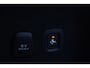 Volvo V60 T6 350PK AWD Ultra Dark / Navigatie / Adaptieve Cruisecontrol / Elektrische Stoelen / Harman Kardon / LM Velgen / Trekhaak /