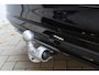 Volvo V60 T6 350PK AWD Ultra Dark / Navigatie / Adaptieve Cruisecontrol / Elektrische Stoelen / Harman Kardon / LM Velgen / Trekhaak /