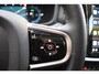 Volvo V60 T6 350PK AWD Ultra Dark / Navigatie / Adaptieve Cruisecontrol / Elektrische Stoelen / Harman Kardon / LM Velgen / Trekhaak /