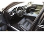 Volvo V60 T6 350PK AWD Ultra Dark / Navigatie / Adaptieve Cruisecontrol / Elektrische Stoelen / Harman Kardon / LM Velgen / Trekhaak /