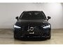 Volvo V60 T6 350PK AWD Ultra Dark / Navigatie / Adaptieve Cruisecontrol / Elektrische Stoelen / Harman Kardon / LM Velgen / Trekhaak /