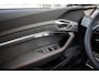 Audi Q8 e-tron 55 408pk quattro S Edition 115 kWh | Panoramadak | Head-up Display | 21" LM Velgen | B&O Sound