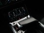 Audi E-tron 55 quattro Business edition 95 kWh | Afneembare trekhaak | Appconnect | Achteruitrij camera | Navigatie | Wifi | Parkeesensoren voor en achter | Electr.bedienbare voorstoelen |  Bestuurdersstoel met geheugen  | Bluetooth |