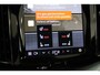 Volvo XC60 T8 455PK Ultra Black Edition | Full Option!! | Luchtvering | B&W Audio | 360° | Massage/Ventilatie | Trekhaak
