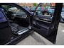 BMW 7-Serie M760Li xDrive High Executive | Massage | TV | Koelbox | HuD | BMW Drive Assisted | 360 cam | Stoelkoeling | Bowers |