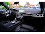 BMW 7-Serie M760Li xDrive High Executive | Massage | TV | Koelbox | HuD | BMW Drive Assisted | 360 cam | Stoelkoeling | Bowers |