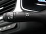 Renault Captur E-Tech Hybrid 145pk Intens | Trekhaak | Achteruitrijcamera| Stoelverwarming | Climate control |