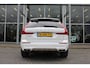 Volvo XC60 Recharge T6 AWD R-Design | Schuif/kanteldak | Blis | 21" LMV | Camera | Draadloze telefoonlader \ Styling kit