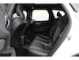 Volvo XC60 Recharge T6 AWD R-Design | Schuif/kanteldak | Blis | 21" LMV | Camera | Draadloze telefoonlader \ Styling kit